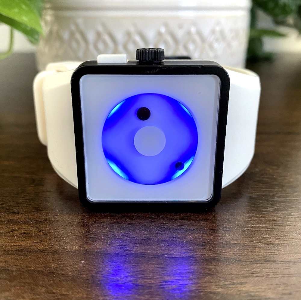 Nixon Newton Watch Float On White